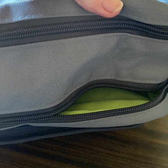 NWOT- Eddie Bauer Diaper Bag Lime Green. & Gray, multiple Pockets, Changing Pad - Picture 12 of 16